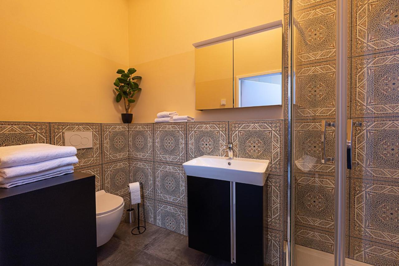 Fabric Apartments Dettingen an der Erms Ngoại thất bức ảnh