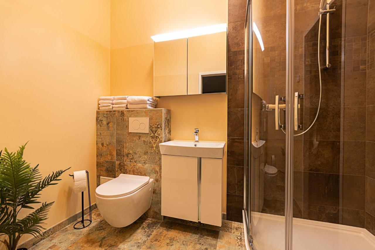 Fabric Apartments Dettingen an der Erms Ngoại thất bức ảnh
