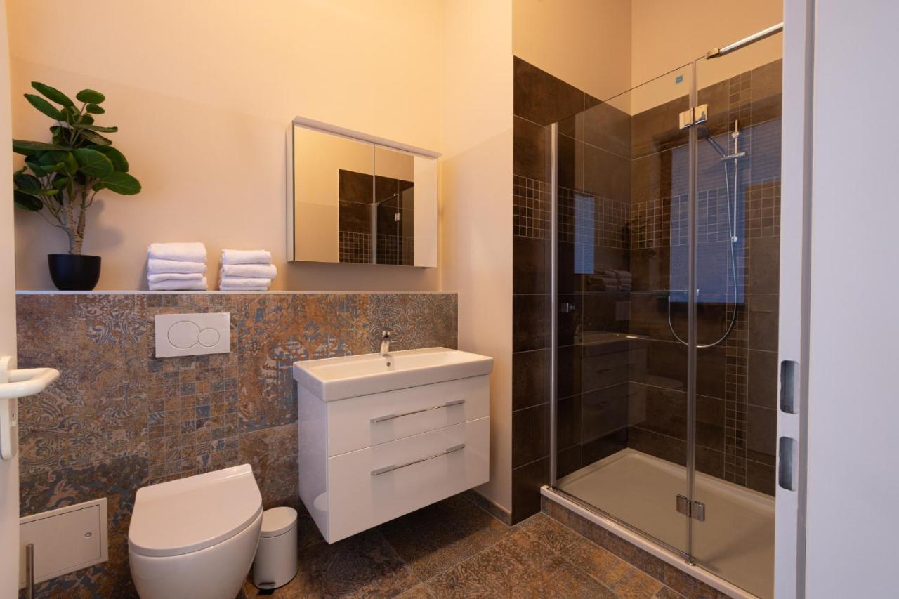 Fabric Apartments Dettingen an der Erms Ngoại thất bức ảnh